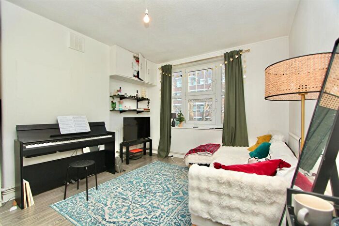 1 Bedroom House For Sale In Lordship Terrace, N16