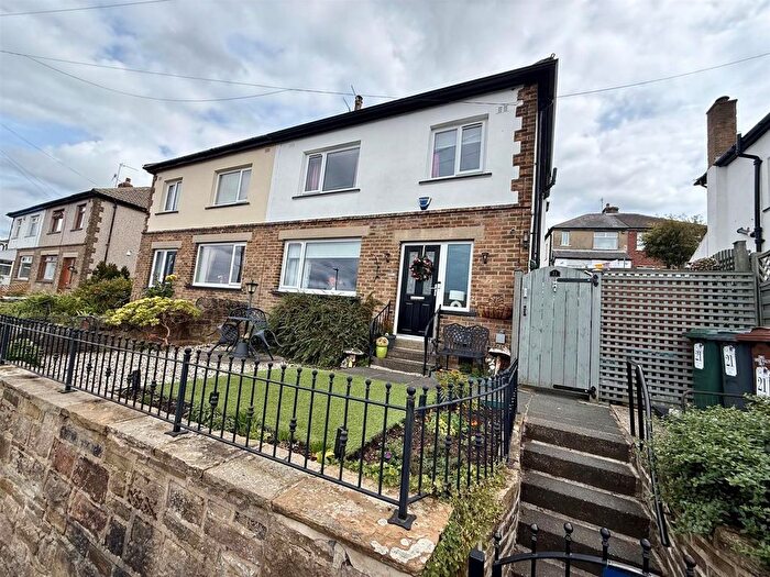 3 Bedroom Semi-Detached House For Sale In Low Ash Drive, Wrose, Shipley, BD18