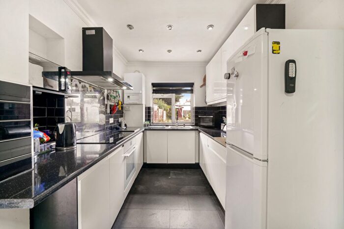 5 Bedroom Semi-Detached House For Sale In Dorchester Way, Kenton, HA3