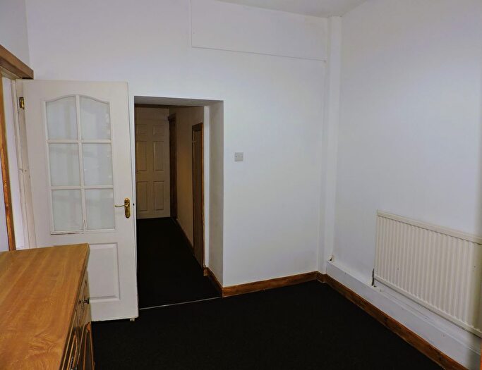 2 Bedroom End Of Terrace House To Rent In Brynhyfryd Street, Swansea, SA5