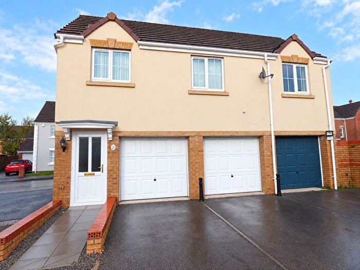 1 Bedroom Property To Rent In Carreg Erw, Birchgrove, Swansea, SA7