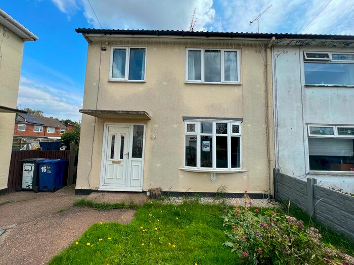 3 Bedroom Semi-Detached House To Rent In Kingsley Crescent, Armthorpe, Doncaster, DN3