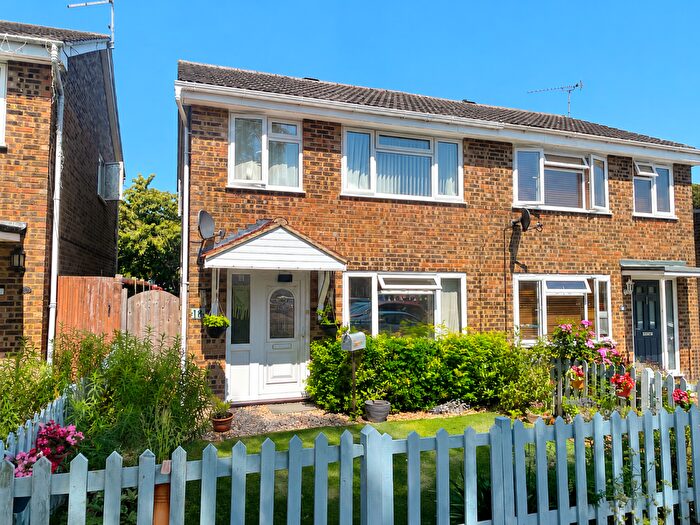 3 Bedroom Semi-Detached House For Sale In Semi Detached Home In Vinters Park, Parking To Rear., ME14