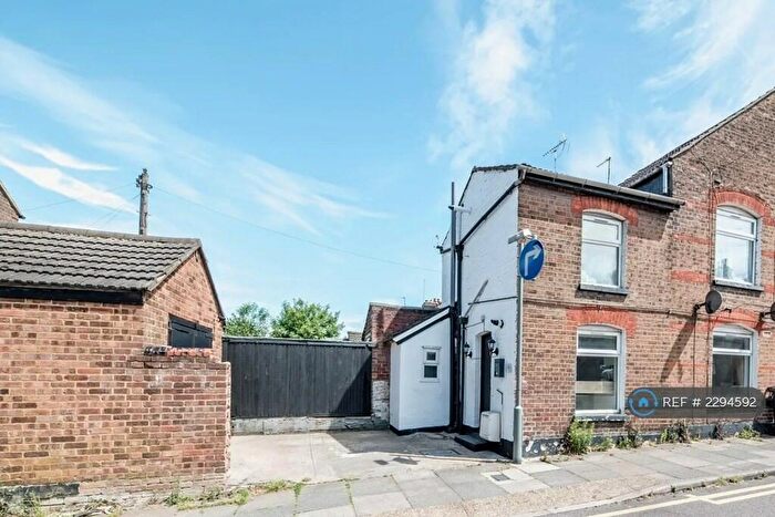 1 Bedroom Flat To Rent In Cowper Street, Luton, LU1