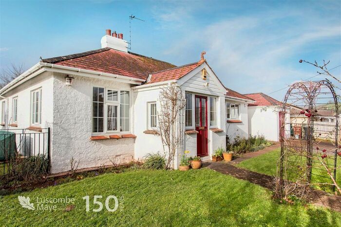 4 Bedroom Bungalow For Sale In Aish Road, Stoke Gabriel, TQ9