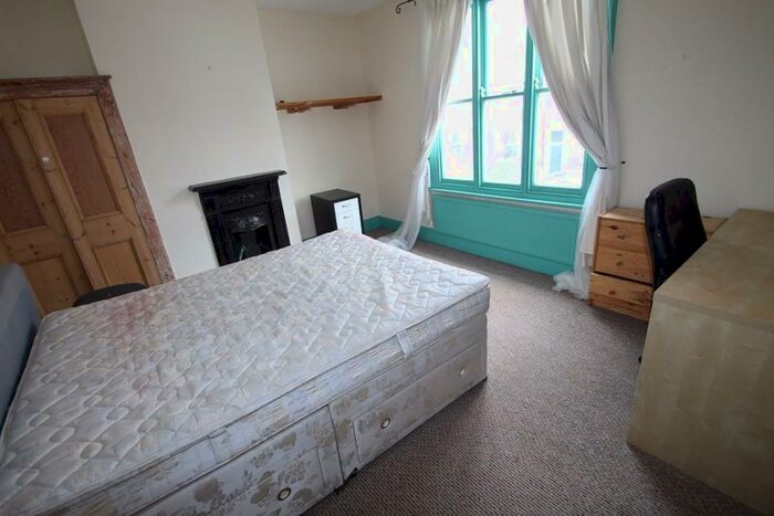 3 Bedroom House To Rent In Lorne Road, Leicester, LE2