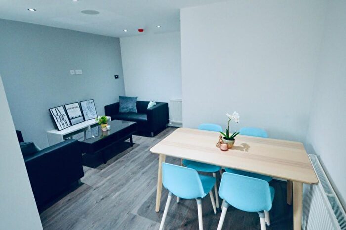 6 Bedroom House To Rent In Birstall Road, Liverpool, L6