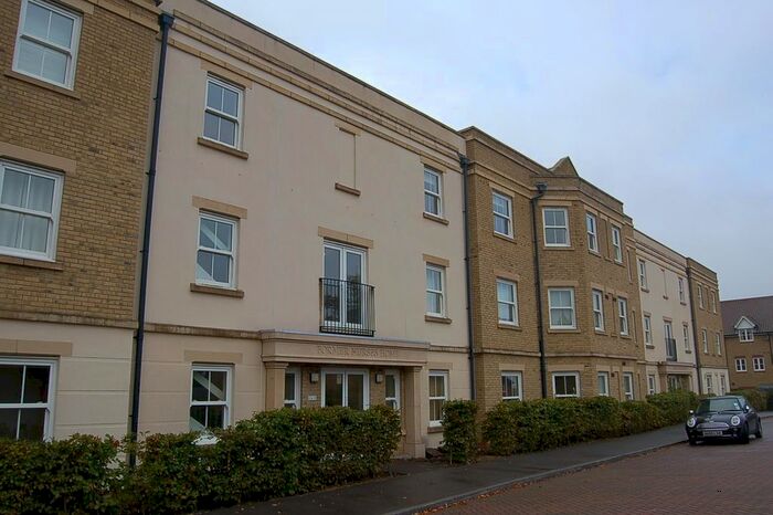 3 Bedroom Flat To Rent In Ainsley Way, Chartham, Canterbury, CT4