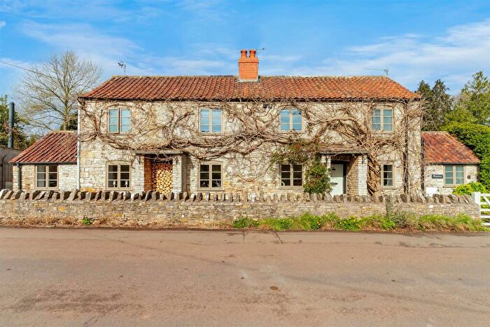 5 Bedroom Detached House For Sale In Chewton Road, Chewton Keynsham, BS31