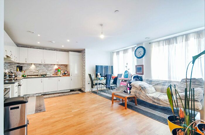 1 Bedroom Flat For Sale In Loampit Vale, London, SE13