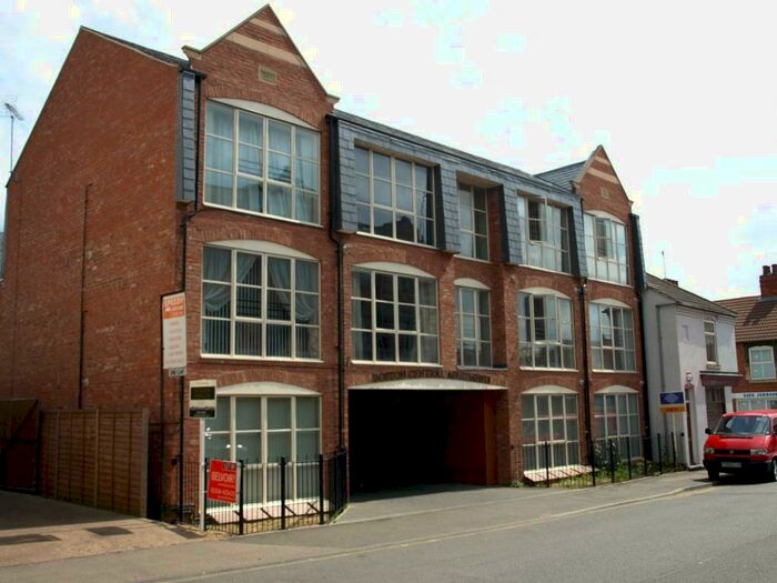 Studio To Rent In Bath Road, Kettering, NN16