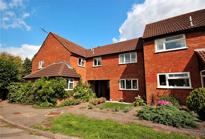 3 Bedroom Terraced House To Rent In Chandlers Close, Wantage, Oxfordshire, OX12