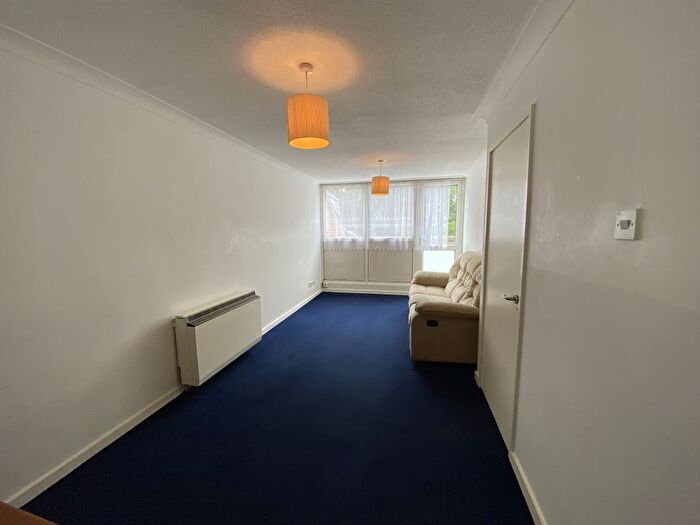 1 Bedroom Flat For Sale In One Bed Flat, Cambridge Central, CB4