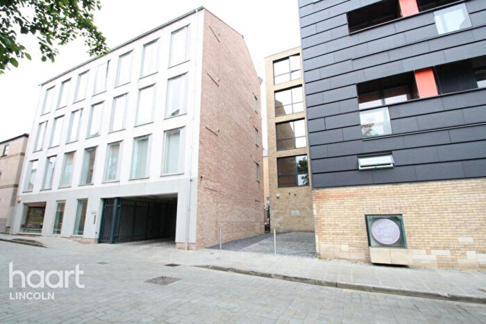 2 Bedroom Apartment To Rent In Museum Court, Lincoln, LN2