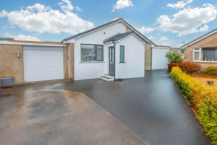 3 Bedroom Detached Bungalow For Sale In Lingmoor Rise, Kendal, LA9