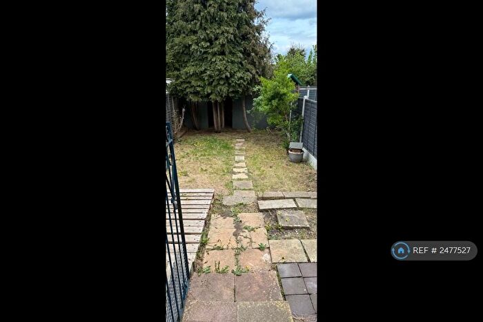 3 Bedroom Terraced House To Rent In Newbury Avenue, Enfield, EN3