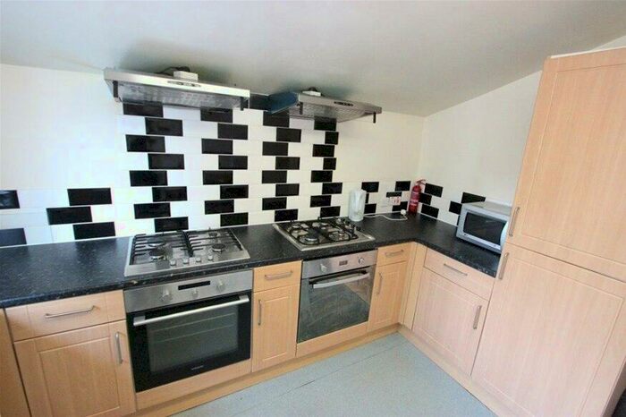 5 Bedroom Flat To Rent In - Cowley Road, Oxford, Oxford, OX4