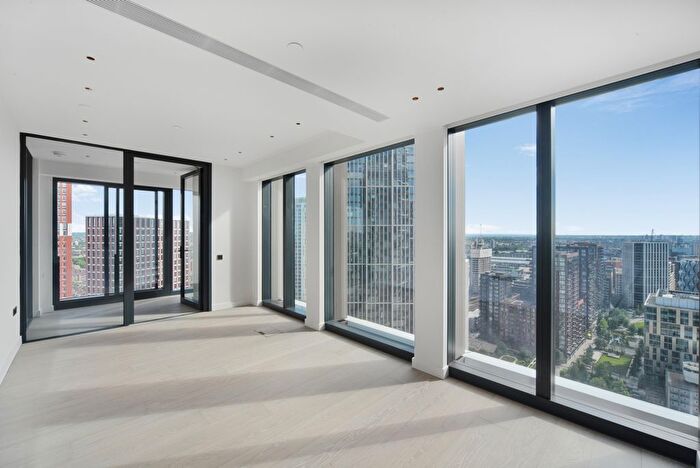 1 Bedroom Flat To Rent In River Park Tower, London, SW8