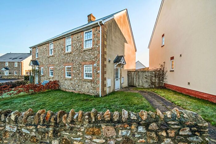 2 Bedroom Semi-Detached House For Sale In Sellicks Green, Taunton, TA3