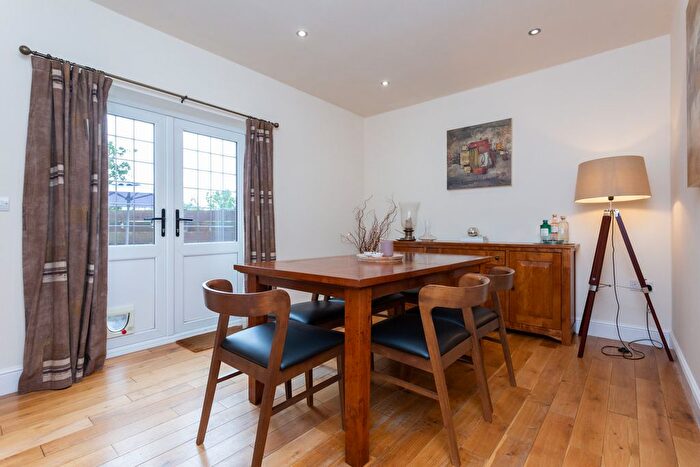4 Bedroom Semi-Detached House For Sale In Windsor Drive, Fulwood, PR2