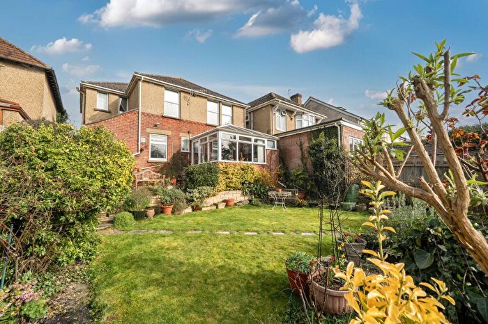 4 Bedroom Detached House For Sale In Castle Road, Salisbury, SP1