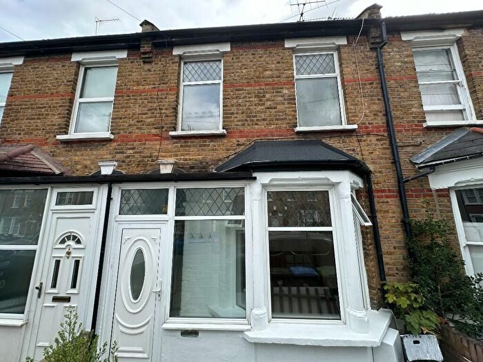 3 Bedroom House To Rent In Bertram Road, London, EN1