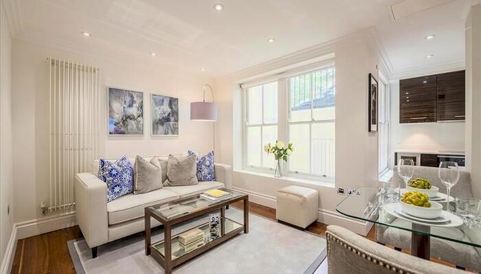 1 Bedroom Flat To Rent In Garden House, - Kensington Gardens Square, London, W2