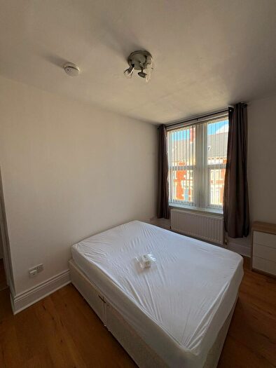 2 Bedroom Flat To Rent In Addycombe Terrace, Heaton, Newcastle Upon Tyne, NE6
