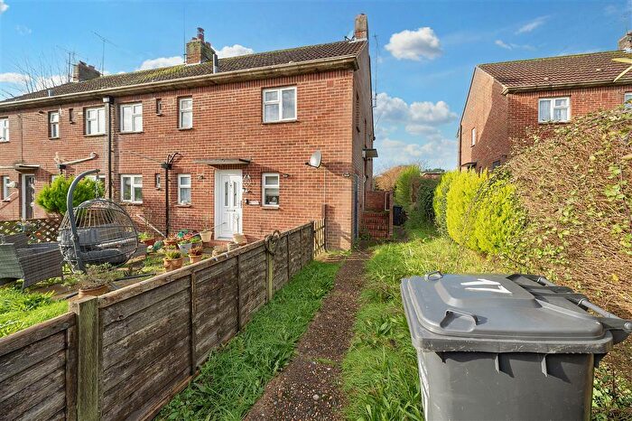 2 Bedroom Flat For Sale In Bankside, Bolney, Haywards Heath, RH17