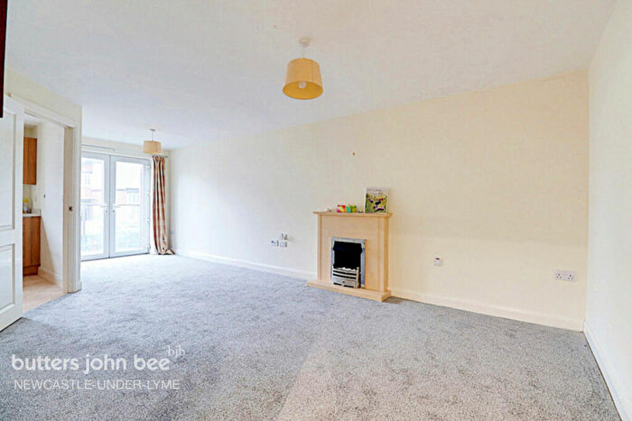 2 Bedroom Apartment For Sale In High Street, Newcastle, ST5