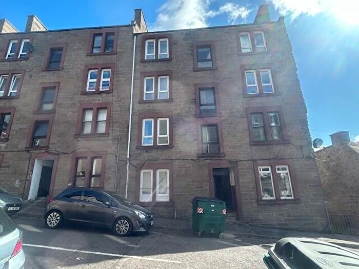 1 Bedroom Flat To Rent In /, Rosebery Street, Dundee, DD2