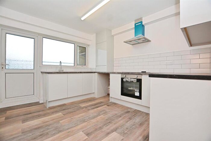 2 Bedroom Apartment To Rent In Scotter Road, Scunthorpe, DN15