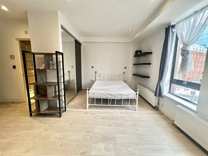 1 Bedroom Flat To Rent In Clarendon Road, Watford, Hertfordshire, WD17