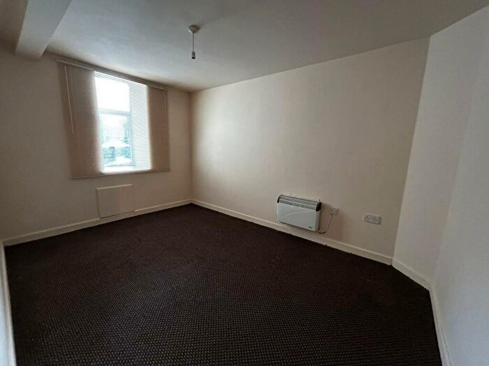 House To Rent In High Street, Stockport, SK1