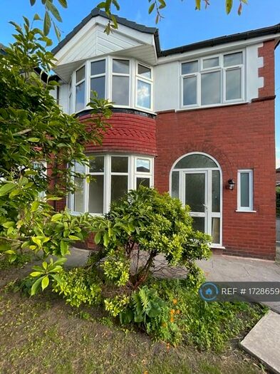 3 Bedroom Semi-Detached House To Rent In Henley Avenue, Manchester, M16
