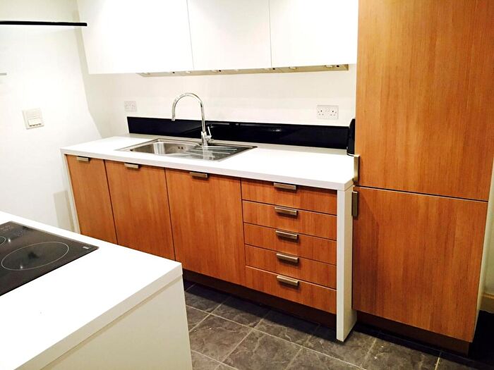 2 Bedroom Apartment To Rent In St Johns Walk, Birmingham, B5