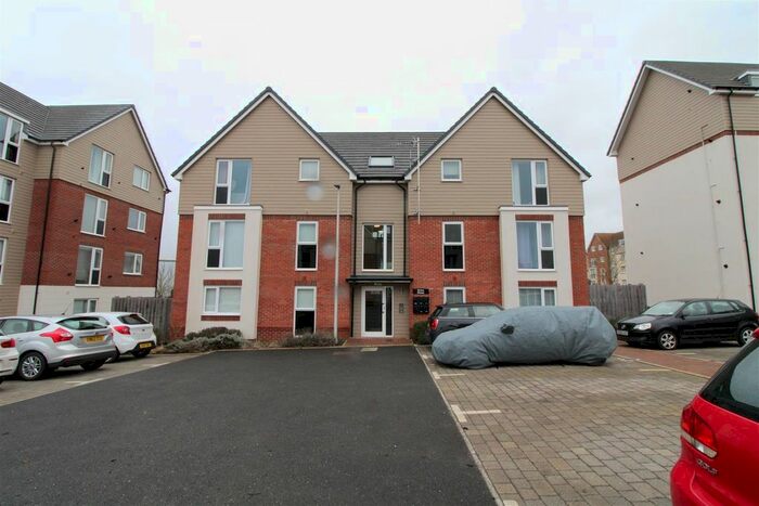 1 Bedroom Flat To Rent In Anton Close, Rugby, CV21