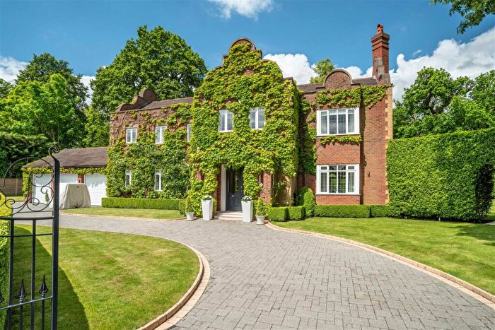 5 Bedroom Detached House For Sale In Hanbury Manor, Thundridge, Nr Ware, SG12