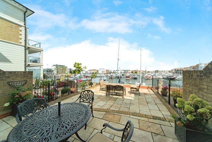 4 Bedroom Terraced House For Sale In Hamilton Quay, Eastbourne, East Sussex, BN23