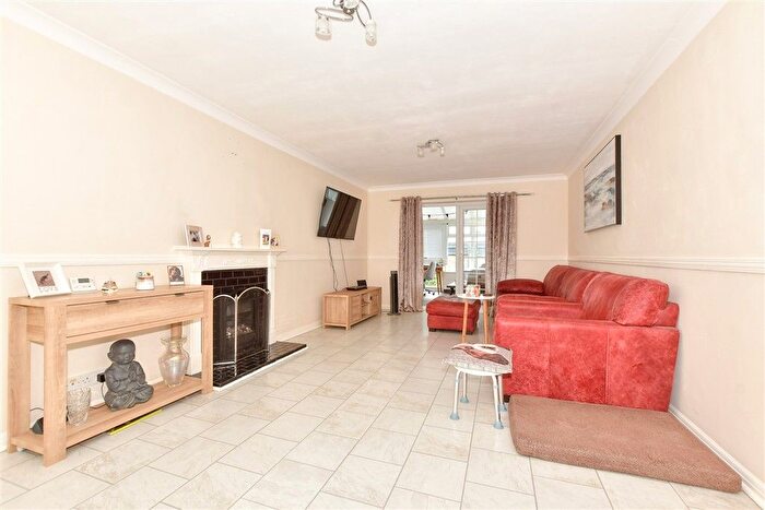 4 Bedroom Semi-Detached House For Sale In Burton Close, Folkestone, Kent, CT19