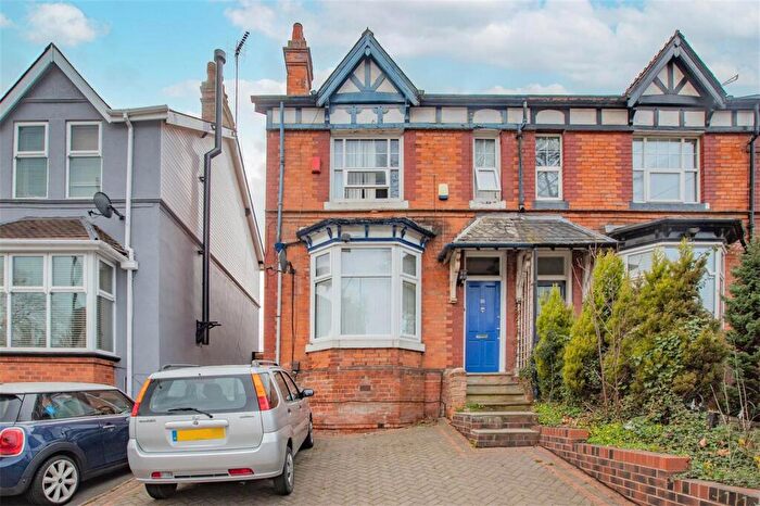 5 Bedroom House For Sale In Church Road, Northfield, Birmingham, West Midlands, B31
