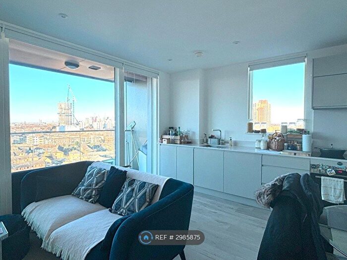 2 Bedroom Flat To Rent In Kitson House, London, E3