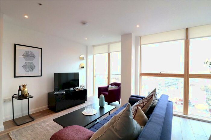 1 Bedroom Apartment To Rent In Berkshire House, Queen Street, Maidenhead, Berkshire, SL6