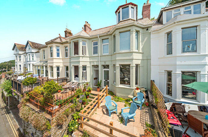 1 Bedroom Flat For Sale In Wesley Terrace, Looe, Cornwall, PL13