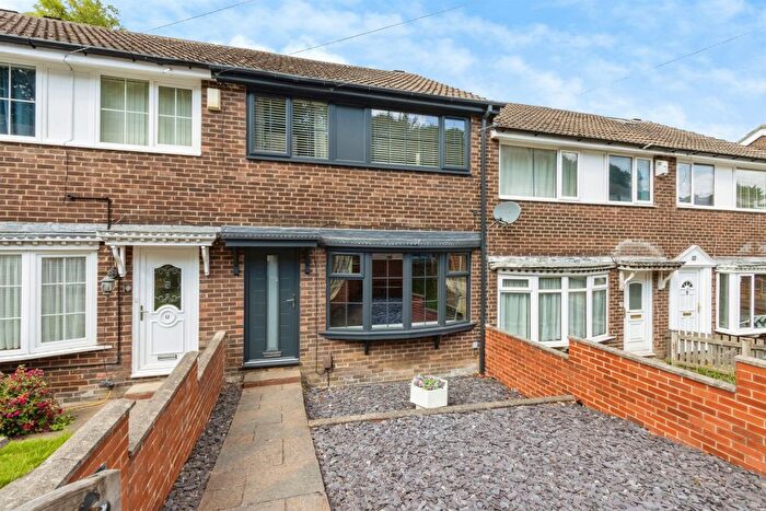 3 Bedroom Terraced House For Sale In Ramshead Crescent, Leeds, LS14