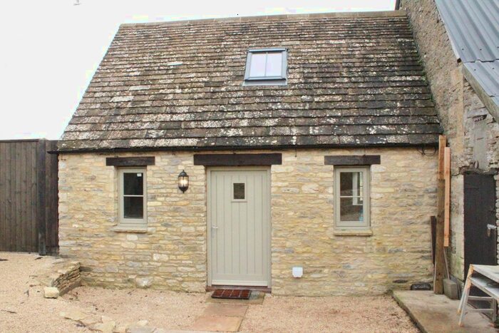 1 Bedroom Barn Conversion To Rent In Fairford, GL7
