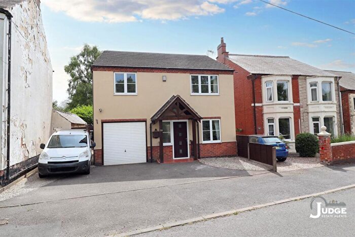4 Bedroom Detached House For Sale In Shaw Lane, Markfield, Leicestershire, LE67