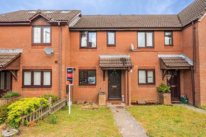 2 Bedroom Terraced House For Sale In Eton Close, Hatch Warren, RG22