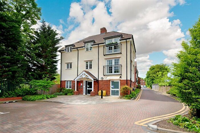 2 Bedroom Retirement Property For Sale In Station Road, Letchworth Garden City, SG6