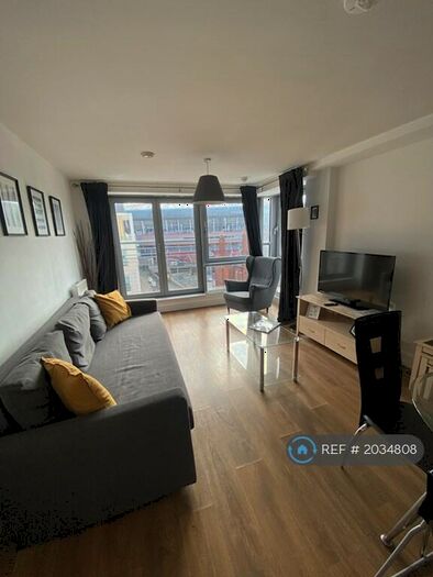 2 Bedroom Flat To Rent In Golate Street, Cardiff, CF10